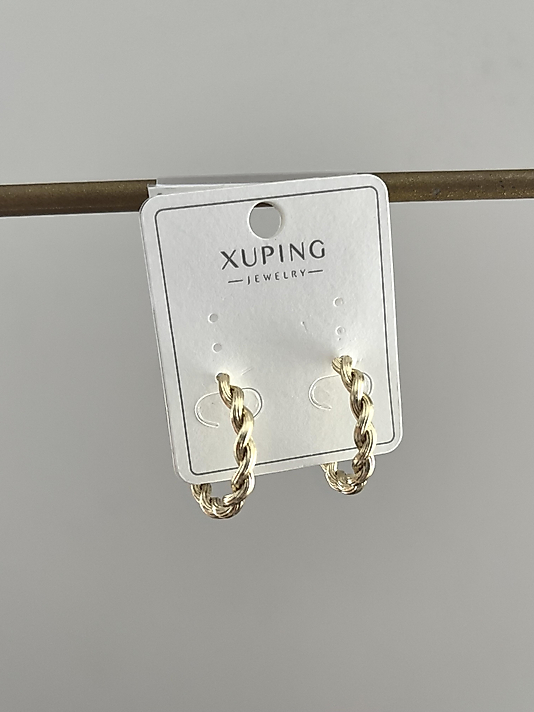 Xuping Dalgalı Halka Küpe