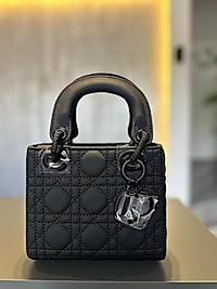 LEVİDOR SİYAH ÇANTA