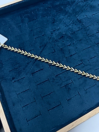 XUPB79 MODEL BİLEKLİK