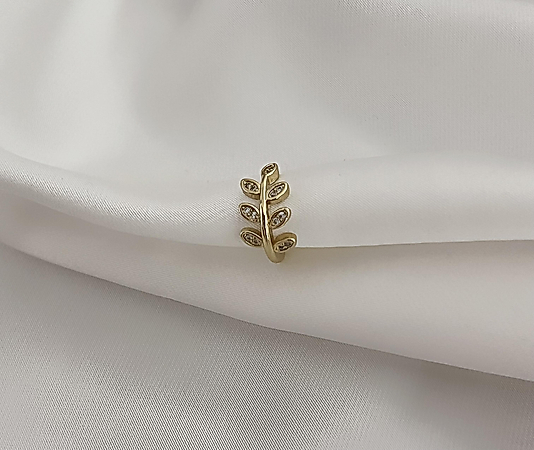 Gold Mini Yaprak Ear Cuff