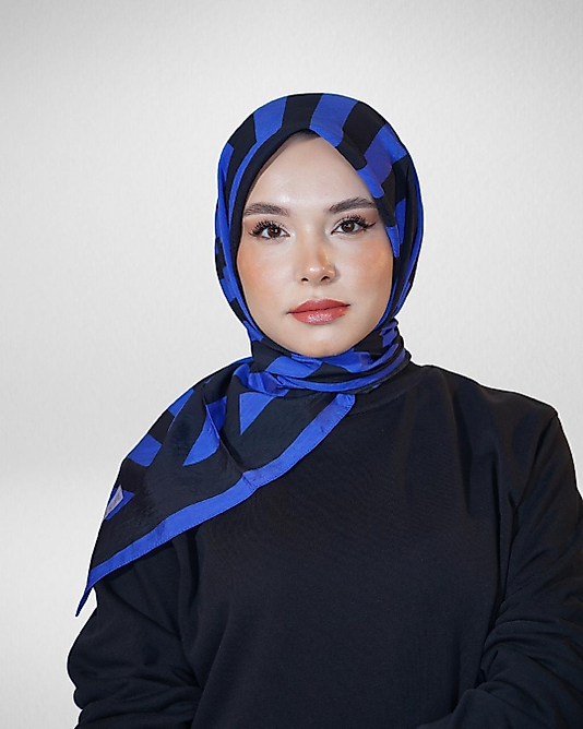 Spring Eşarp Yeni Desen Üçgen Desen