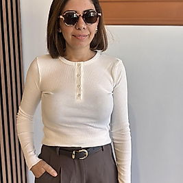 Fitilli önden düğmeli beyaz body