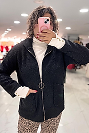 Siyah Buklet Kapüşonlu Mont