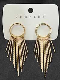 Sallantılı gold küpe