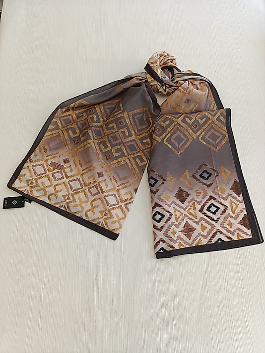 DESENLİ POLYESTER ŞAL kare desen Ebat 75 x185