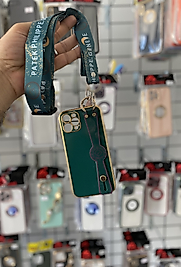 iPhone 12 Pro Askılı Elgeçli Telefon Kılıfı