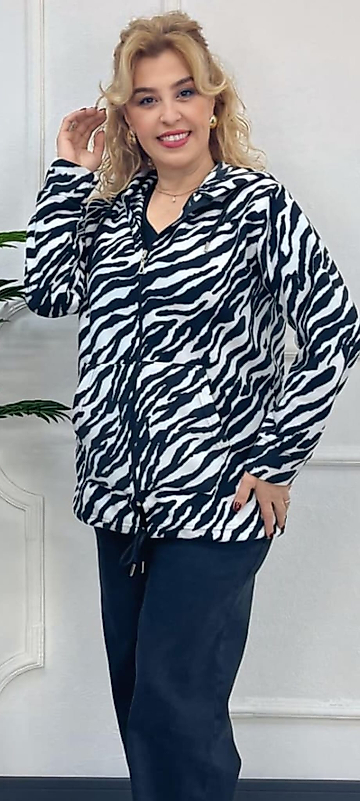 Siyah Beyaz Çizgili Kapşonlu Büyük Beden Ceket