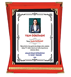 YILIN EN İYİ ÖĞRETMENİ