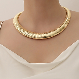 Çelik Altın Renk Balık Sırtı Model Choker Ayarlanabilir Kolye
