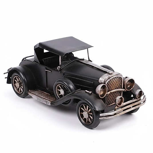 Frefly dan Nostaljik Siyah Metal Klasik Araba