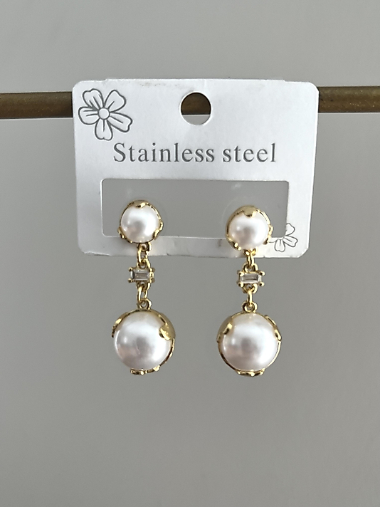 Çelik İnci Serisi Sallantılk Küpe