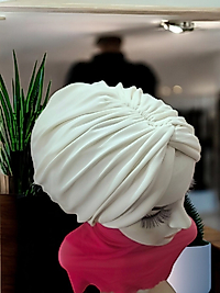 Ekru düğüm bone