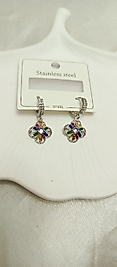 silver renkli küpe