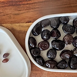Özel GURME_ MEGA  Siyah Zeytin  AZ  Tuzlu 1 kg