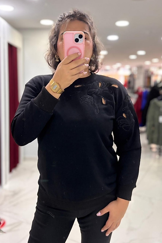 Siyah Omuz Detaylı Triko Sweatshirt