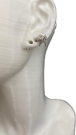 TAŞLI MİNİMAL KURDELA FİYONK GÜMÜŞ RENK TRAGUS HELİX KIKIRDAK PEARSİNG KÜPE ÇELİK