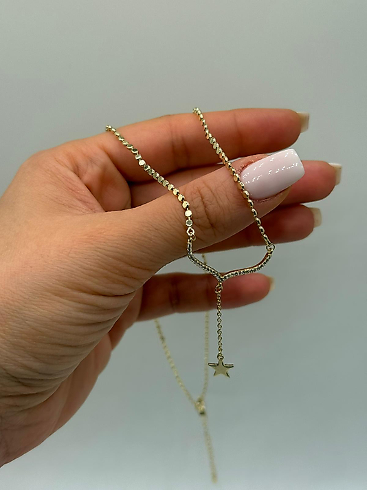 Gold Renk Yıldız Detaylı Asimetrik Çelik Kolye