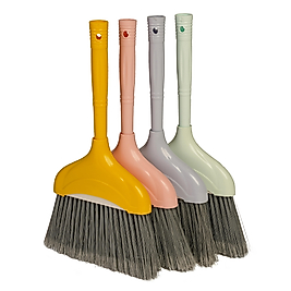 HÜNERLİ SÜPÜRGE BÜYÜK ( KDV DAHİL )