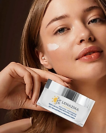 1 ADET SKİN-LİFTİNG BRIGHTENING CREAM (Cilt Sıkılaştırıcı & Aydınlatıcı Cream 1 Adet