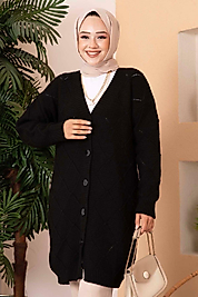 ÖRGÜLÜ BAYAN HIRKA