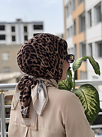 Leopar soft eşarp