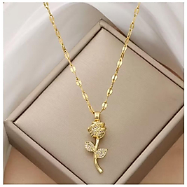 GÜNLÜK GİYİM & İŞ YERİ EMBOSSED ROSE ZİNCİRLİ KOLYE KABARTMA GÜL