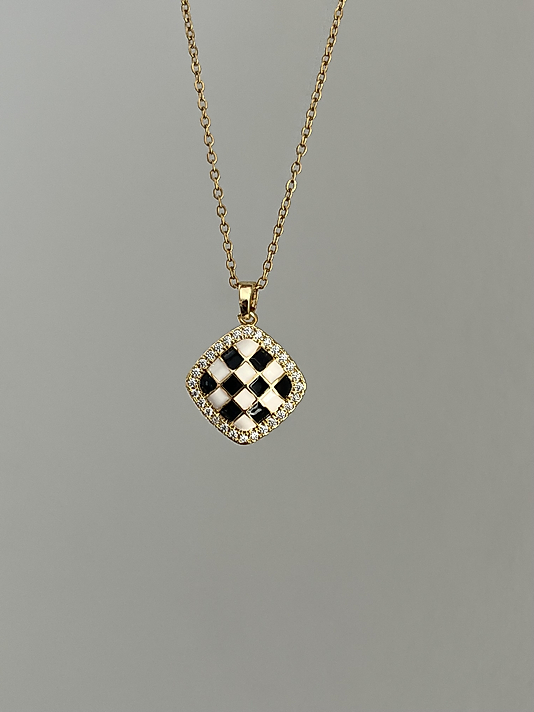 Çelik Dama Model Kolye