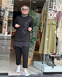 çiçek detaylı ikili takim