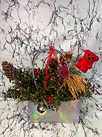 Aksesuar ve kokina aranjmanı