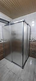 90cm x 90cm Parlak Profil Köşeden Girişli Mika Duşakabin