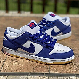 Nike Dunk Low “Dodgers