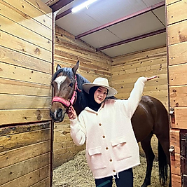 Kapüşon detaylı Angora hırka (ekru)