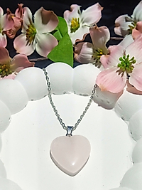 Jade'm Gold Pembe Kuvars Doğaltaş Kolye
