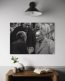 Atatürk Cam Tablo