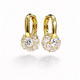 Xuping Gold Sallantılı Taşlı Top Küpe