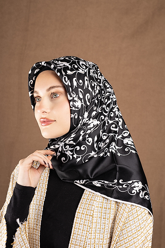 Varaklı Saten Eşarp