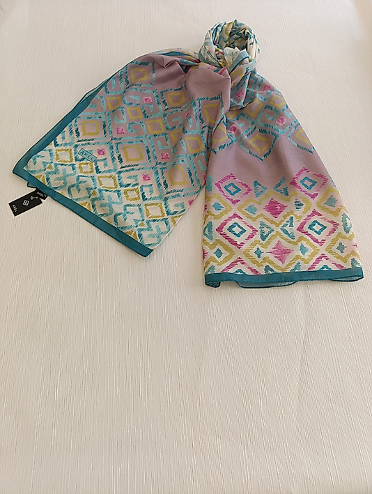 DESENLİ POLYESTER ŞAL kare desen Ebat 75 x185