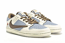 Nike Dunk Low Travis Scott “ PlayStation