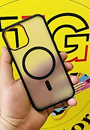 İphone 12 - 12 Pro Uyumlu Magsafe Filtre Detaylı Siyah Telefon Kılıfı