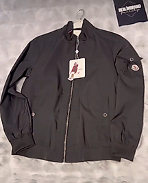 MONCLER JACKE