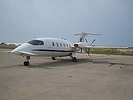 Piaggio-P180-Avanti