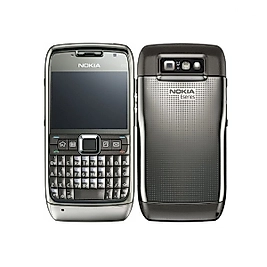 NOKİA E71