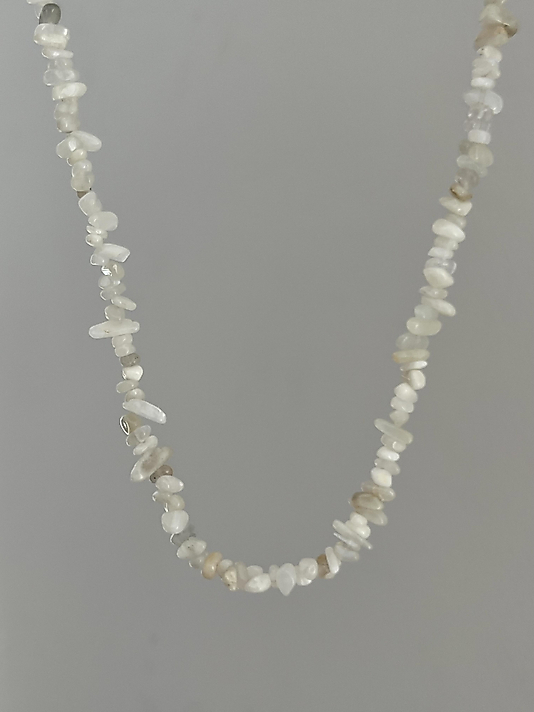 Doğaltaş Beyaz Kolye