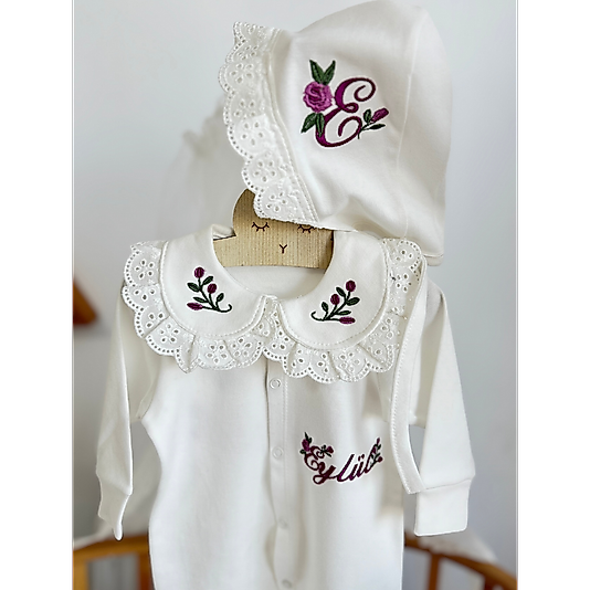 Kız Bebek Yenidoğan Set - Bebeğinizin İsmi ve Çiçek Motif