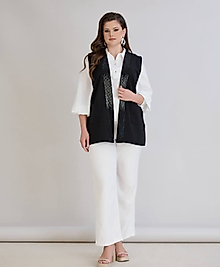 taş detaylı siyah yelek