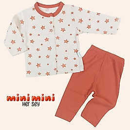 Yıldız Desen Çıtçıtlı Pijama