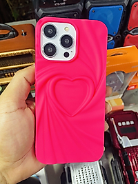 iPhone 15 Kalpli Kabartmalı Silikon Telefon Kılıfı
