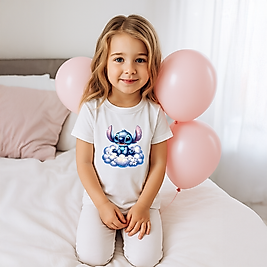 Stitch Bulutlu Sevimli Tasarım – Çocuk Tişörtü