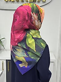 LA BOUTİQUE GÜZ EŞARP