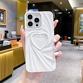 iPhone 13-14 Uyumlu Kalpli Kabartmalı Silikon Telefon Kılıfı